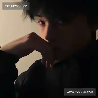 秋焰蓓